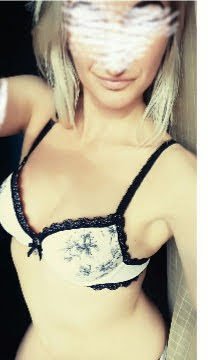 ZLOBIVÁ SEXY ČIČINKA JANN